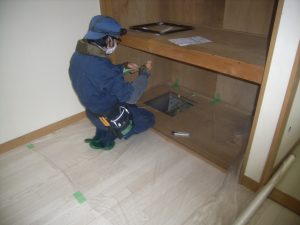 シロアリ業者にご注意を！